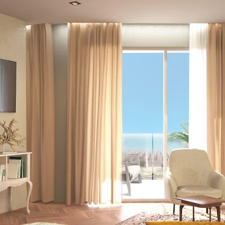 Savoy & Thermal فندق بيبيوني