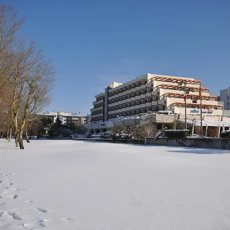 Savoy & Thermal Μπιμπιόνε